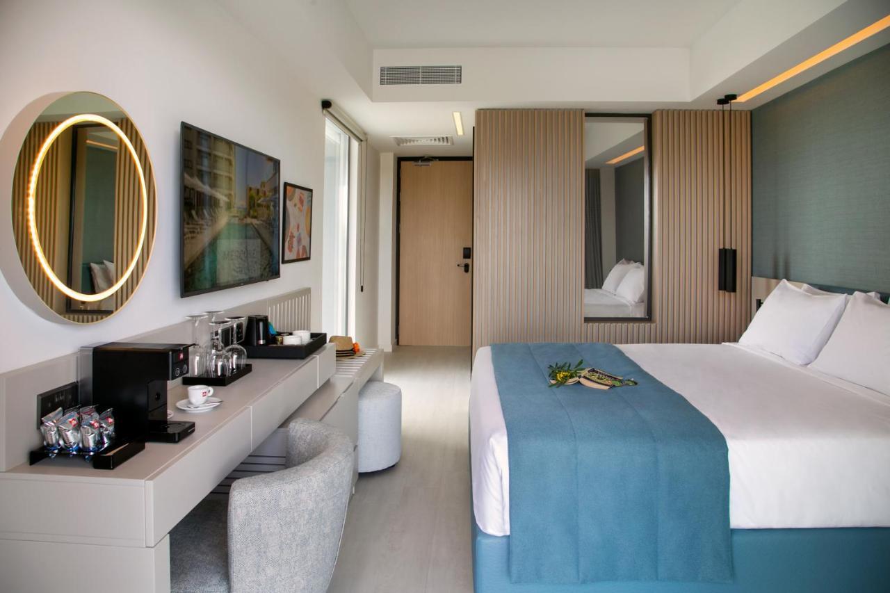 Mercure Larnaca Beach Resort エクステリア 写真