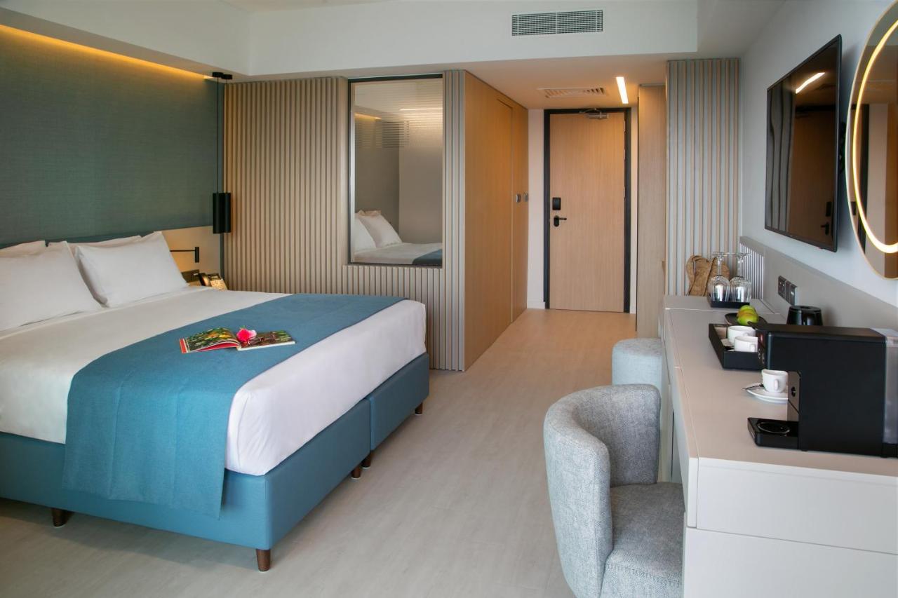 Mercure Larnaca Beach Resort エクステリア 写真