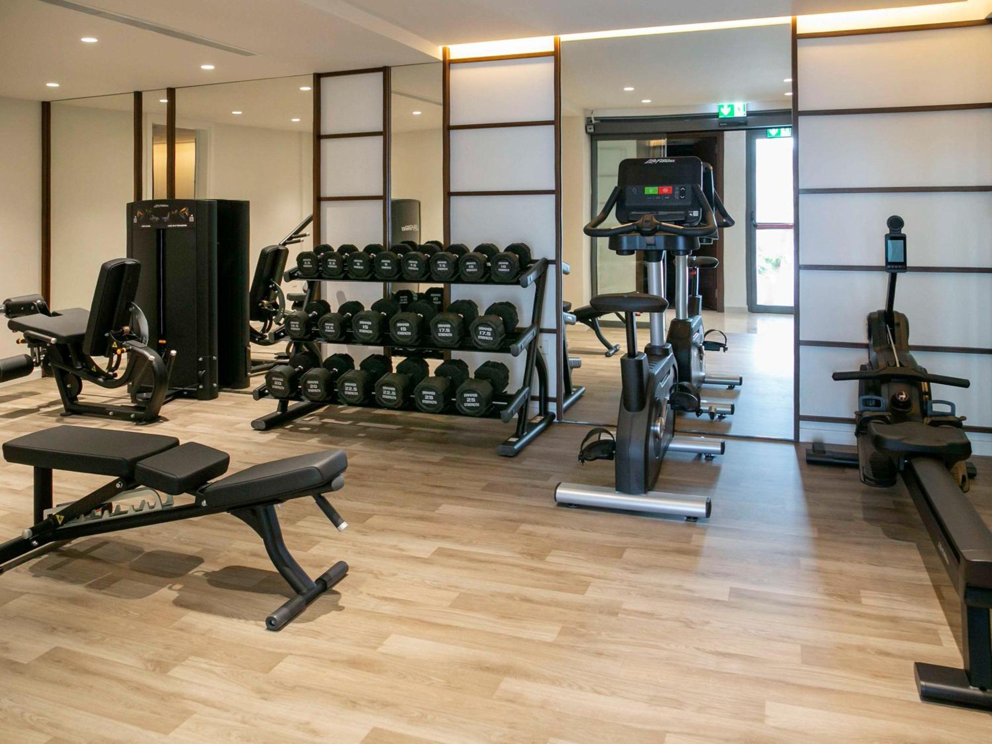Mercure Larnaca Beach Resort エクステリア 写真