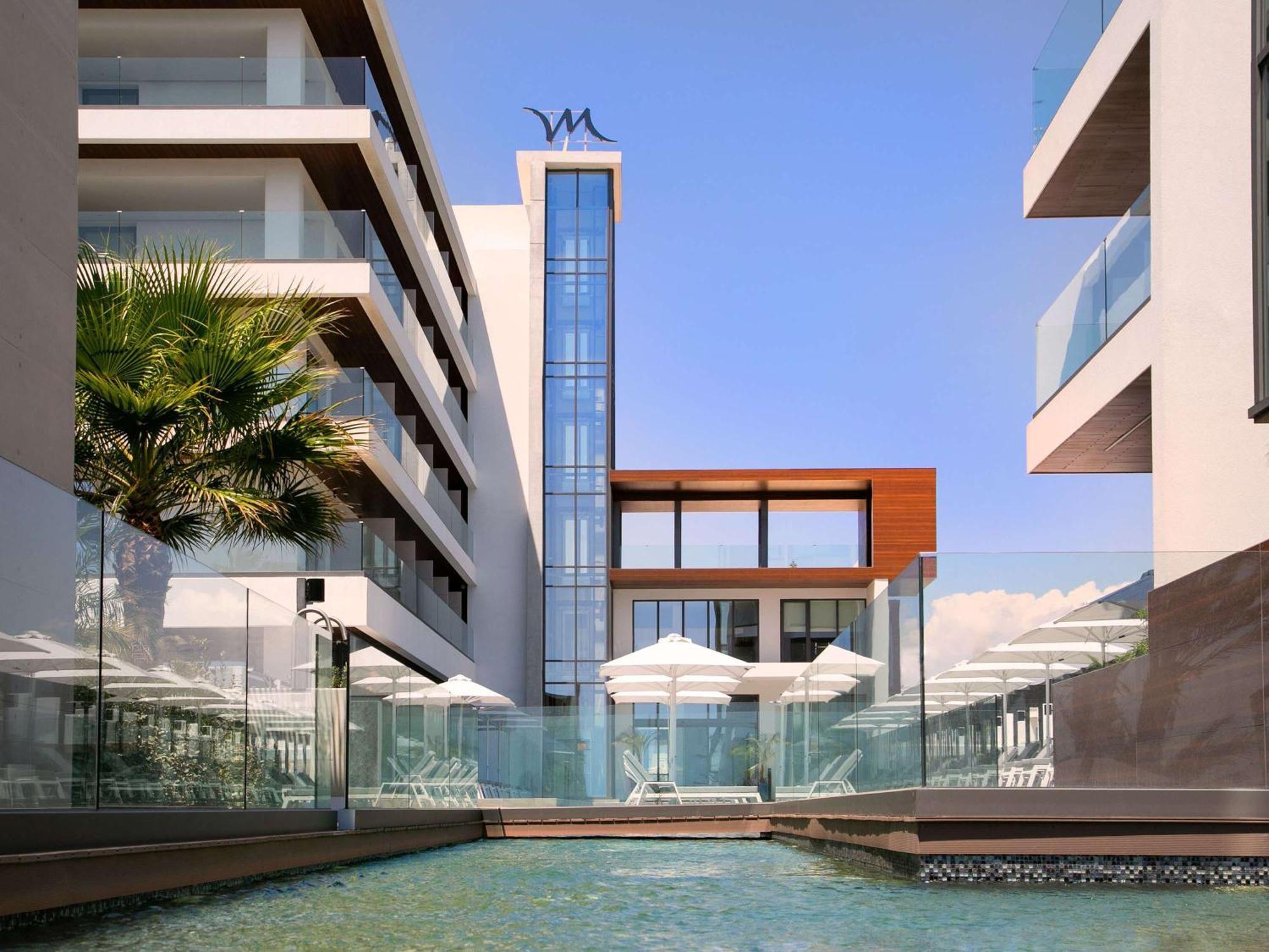 Mercure Larnaca Beach Resort エクステリア 写真